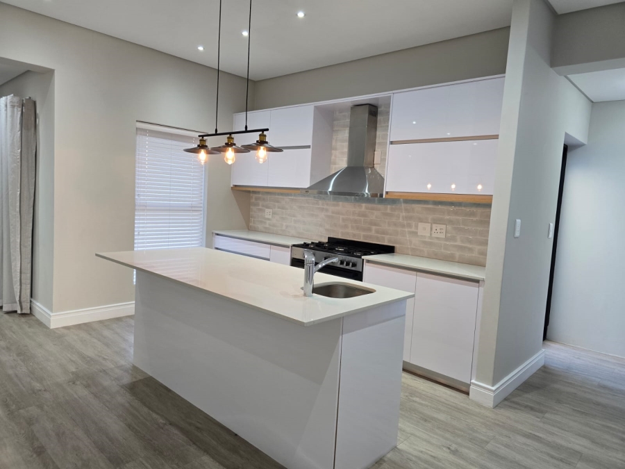 3 Bedroom Property for Sale in Aan de Wijnlanden Western Cape
